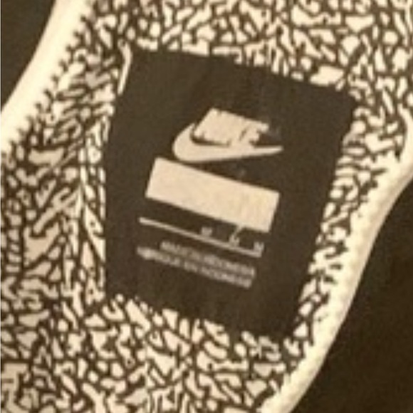 Nike Track Performance Jacket New Blk Size Med. - Picture 2 of 12